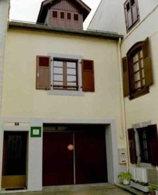 Joli Appartement Avec Terrasse Et Jardin - Vue Sur Montagne Bagnères-de-Bigorre Exterior foto
